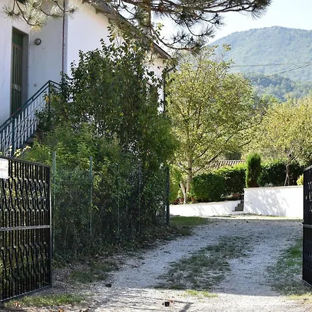 The Lover House Guest house Terni