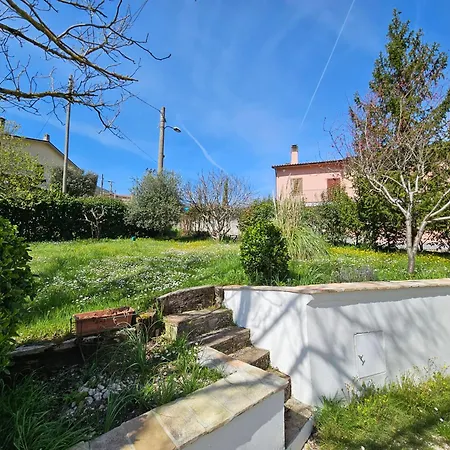 The Lover House Pensjonat Terni